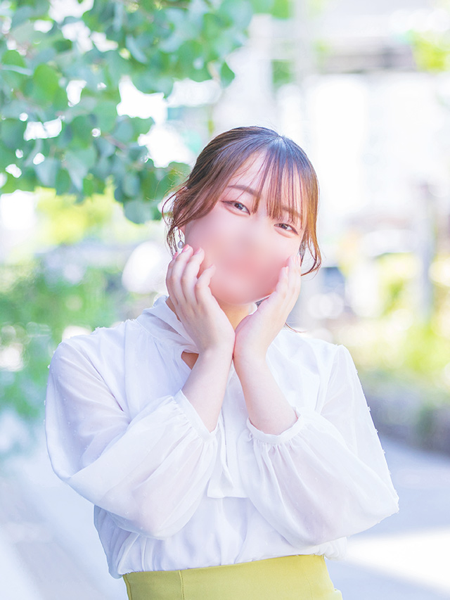 花里くるみ