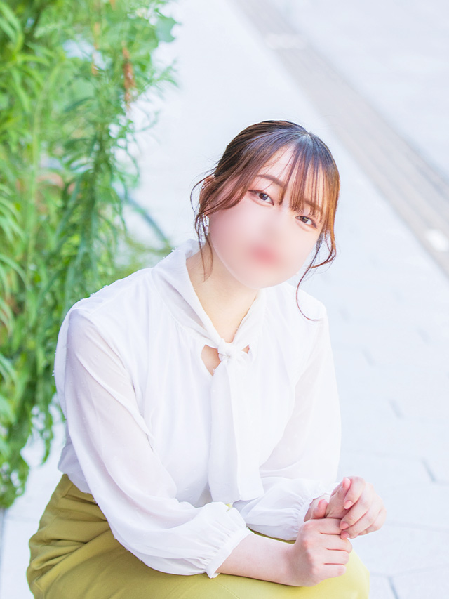 花里くるみ